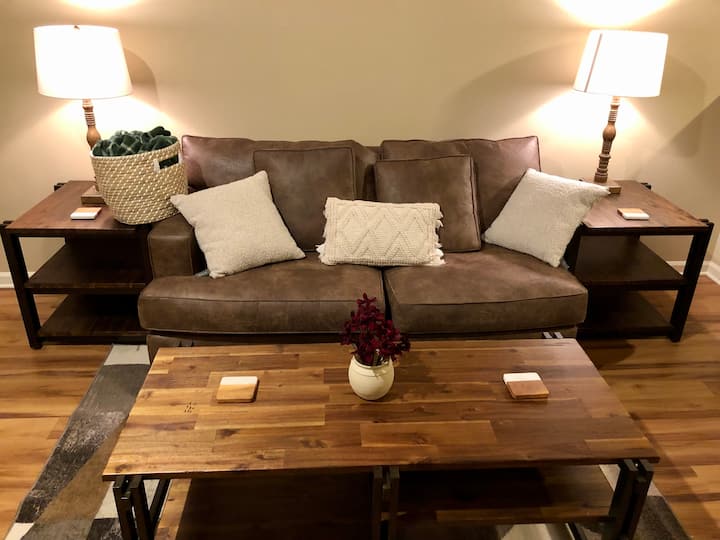 Perfect Corporate Boulder 3 Bedroom Furnished Houses for Rent in