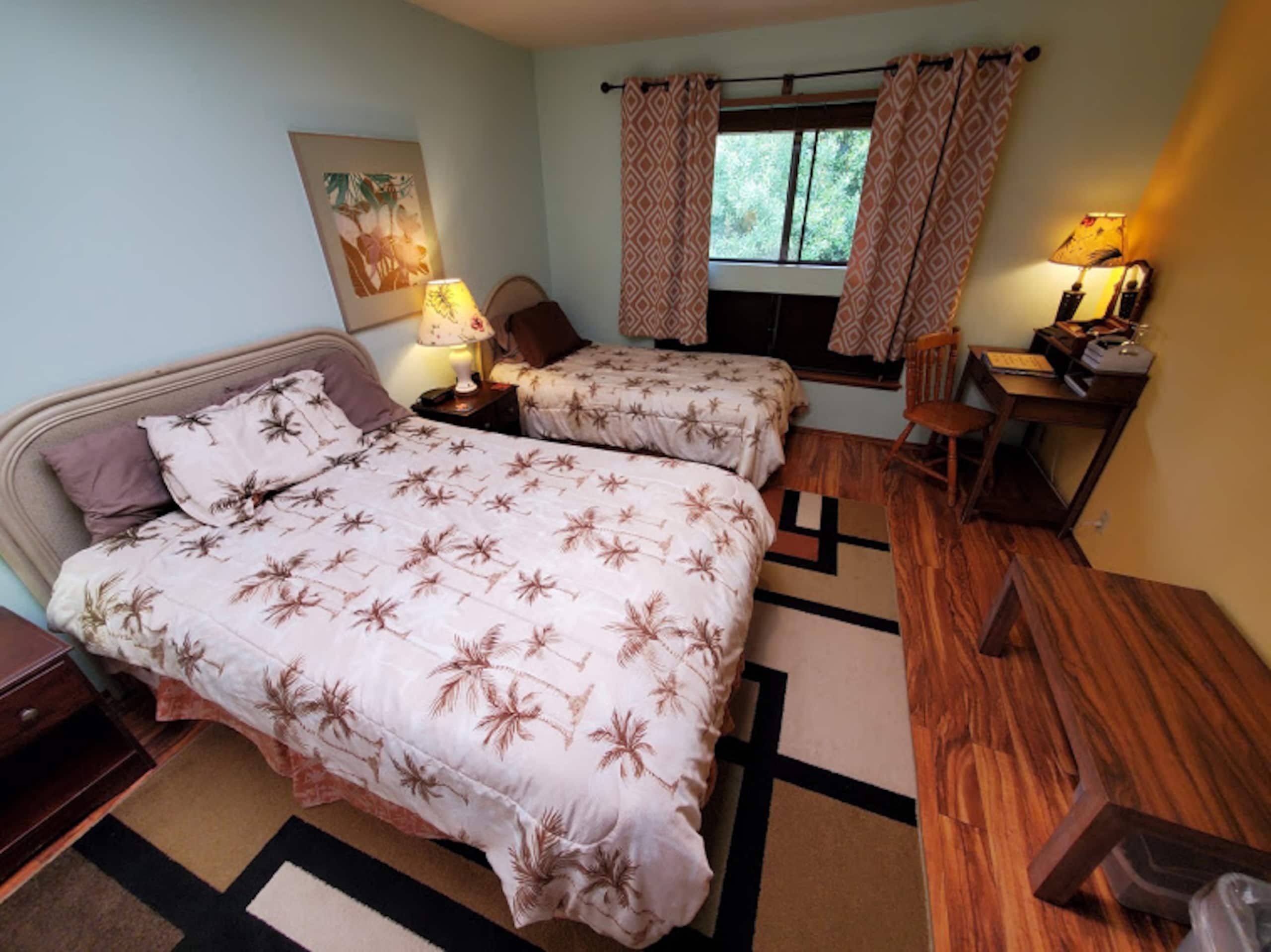 Home in Captain Cook · ★4.91 · 1 bedroom · 2 beds · 1 private bath - Image 2