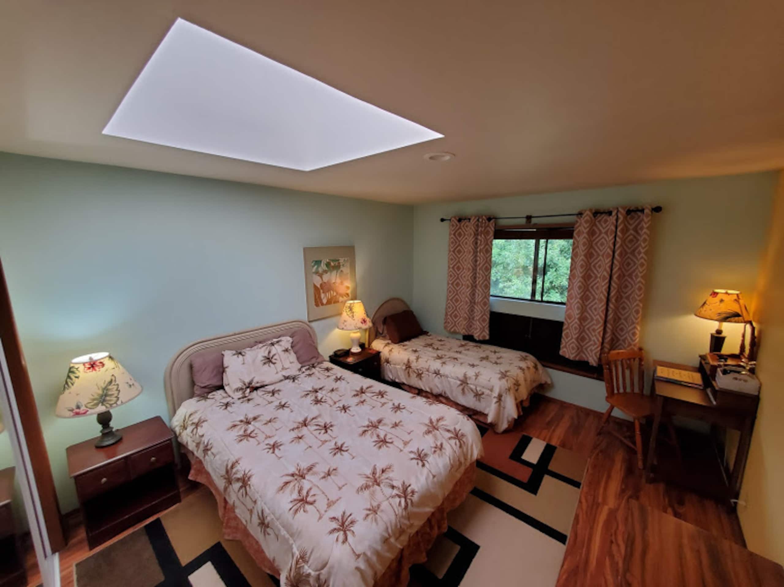 Home in Captain Cook · ★4.91 · 1 bedroom · 2 beds · 1 private bath - Image 7