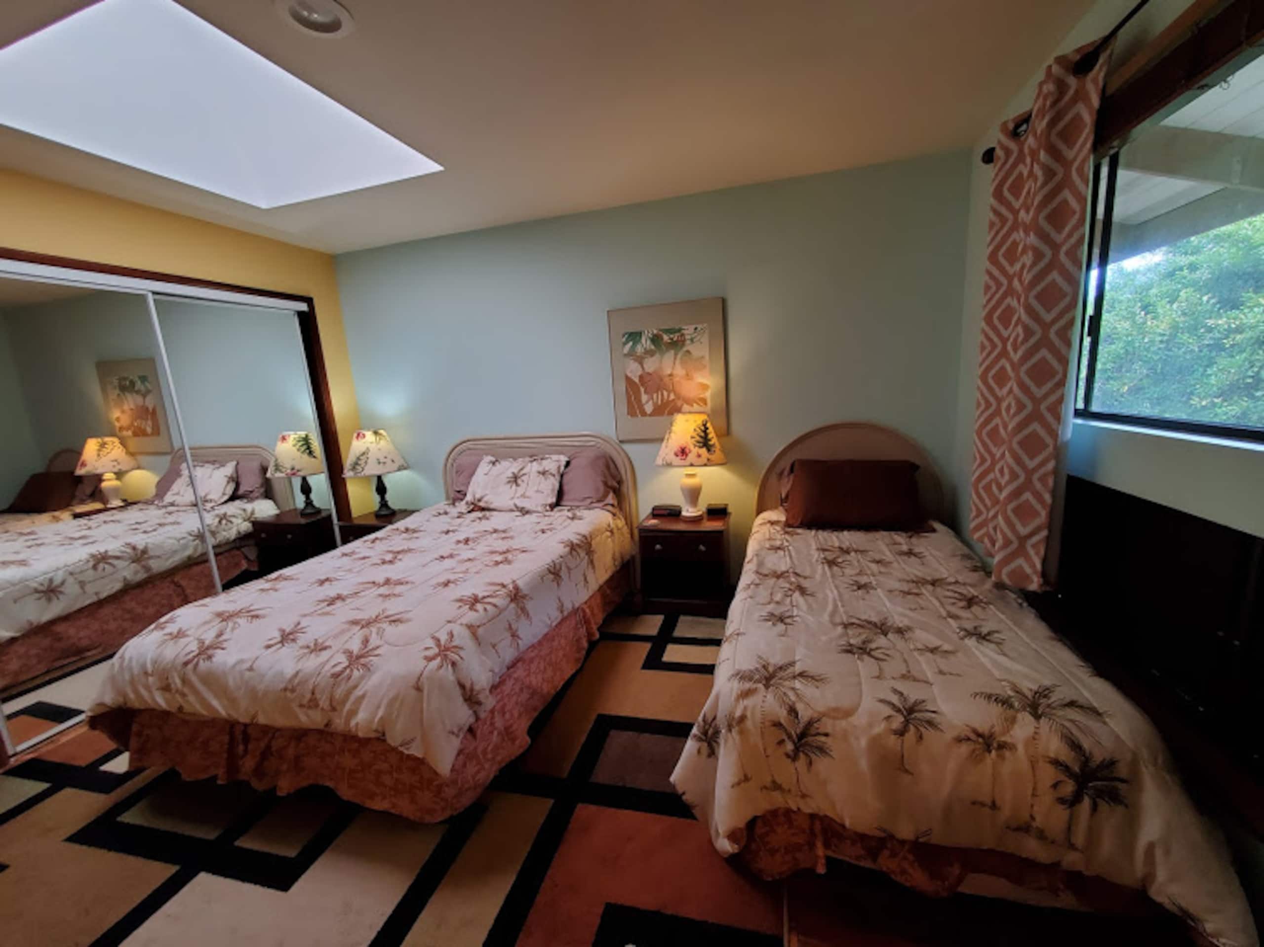 Home in Captain Cook · ★4.91 · 1 bedroom · 2 beds · 1 private bath - Image 6