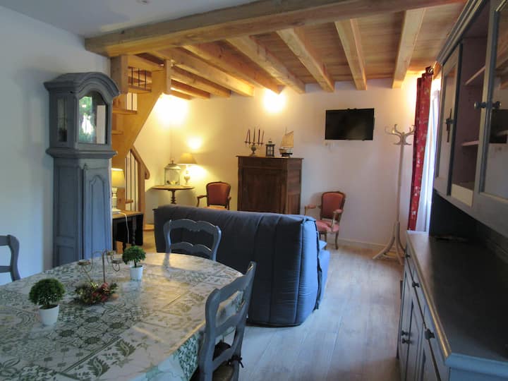 Le Mascaret , Charmant Gîte Avec Tout Le Confort . - Dordogne