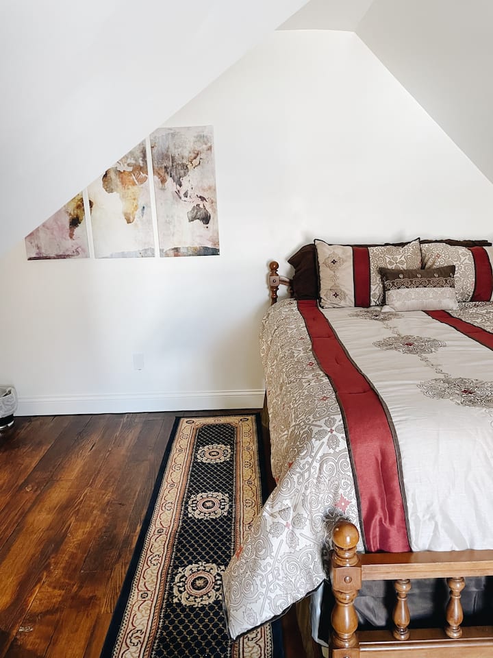 ห้องนอนชั้นบน