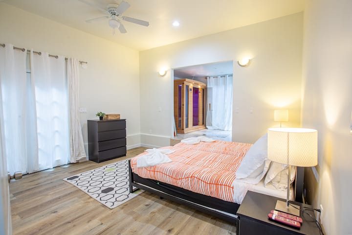 Grote hoofdslaapkamer