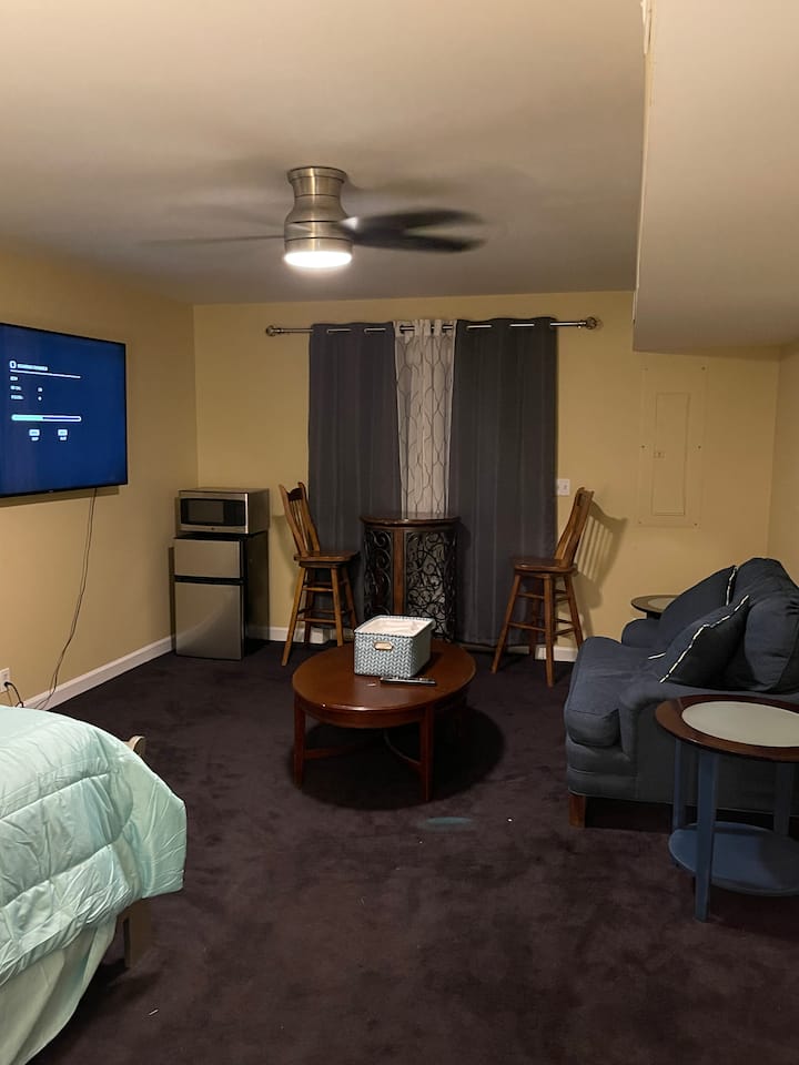 2 For 1 Private Two-bedroom Suite W/private Sauna. - Winston-Salem, NC