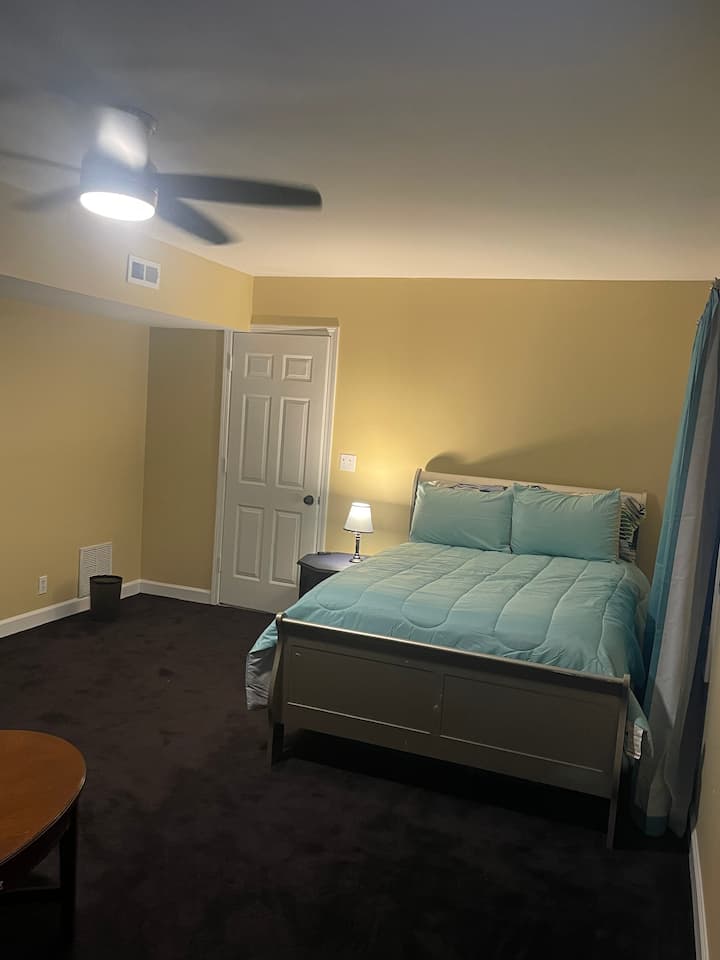 Druga spavaća soba s kaučem na razvlačenje ( bez kupaonice)