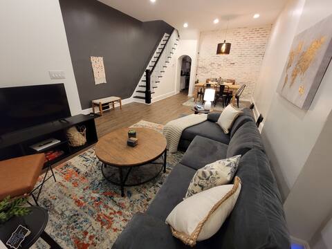 Crocheted fish, cozy 3 br in heart of Fishtown