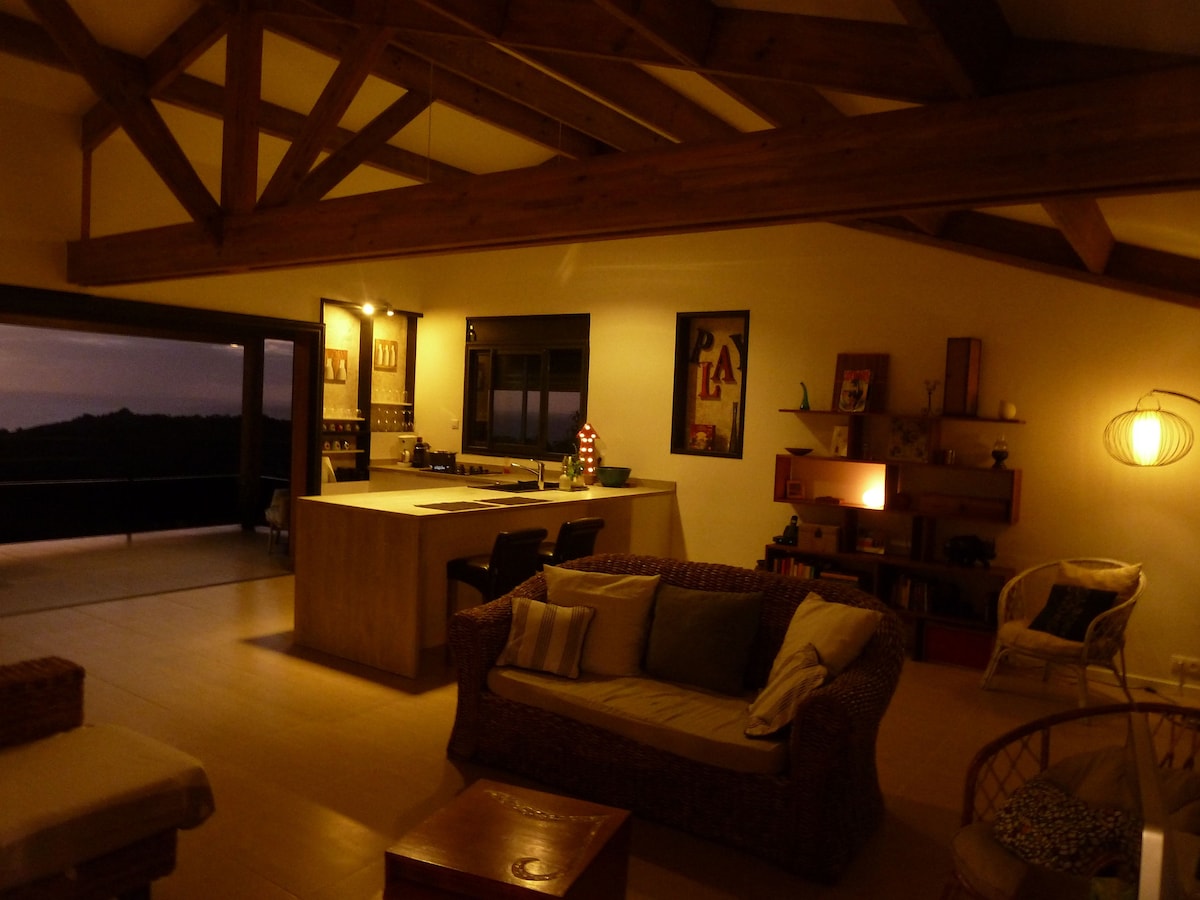 Successful Airbnb property: Beautiful villa with pool. in La Réunion