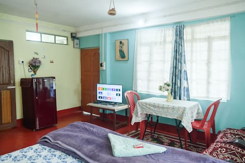 Cozy 1 Bedroom Unit with Kitchen, Parking, Wi-Fi