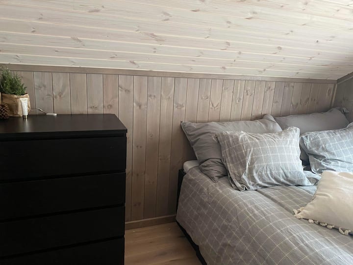 غرفة نوم 3 بسرير 160 سم 