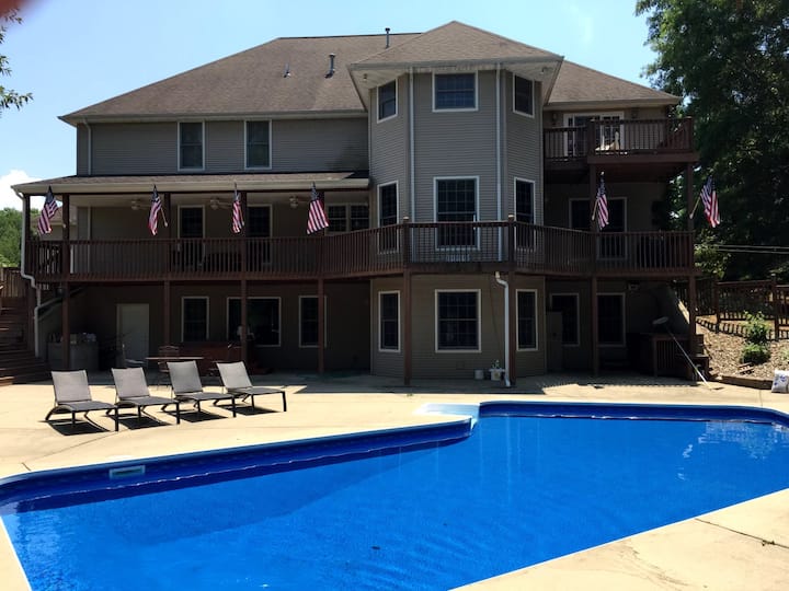 Lake Centralia Vacation Rentals & Homes Illinois, United States Airbnb