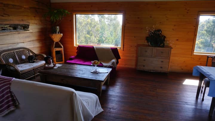 Encantadora Casona En Los Cerros De Buchupureo - Cobquecura