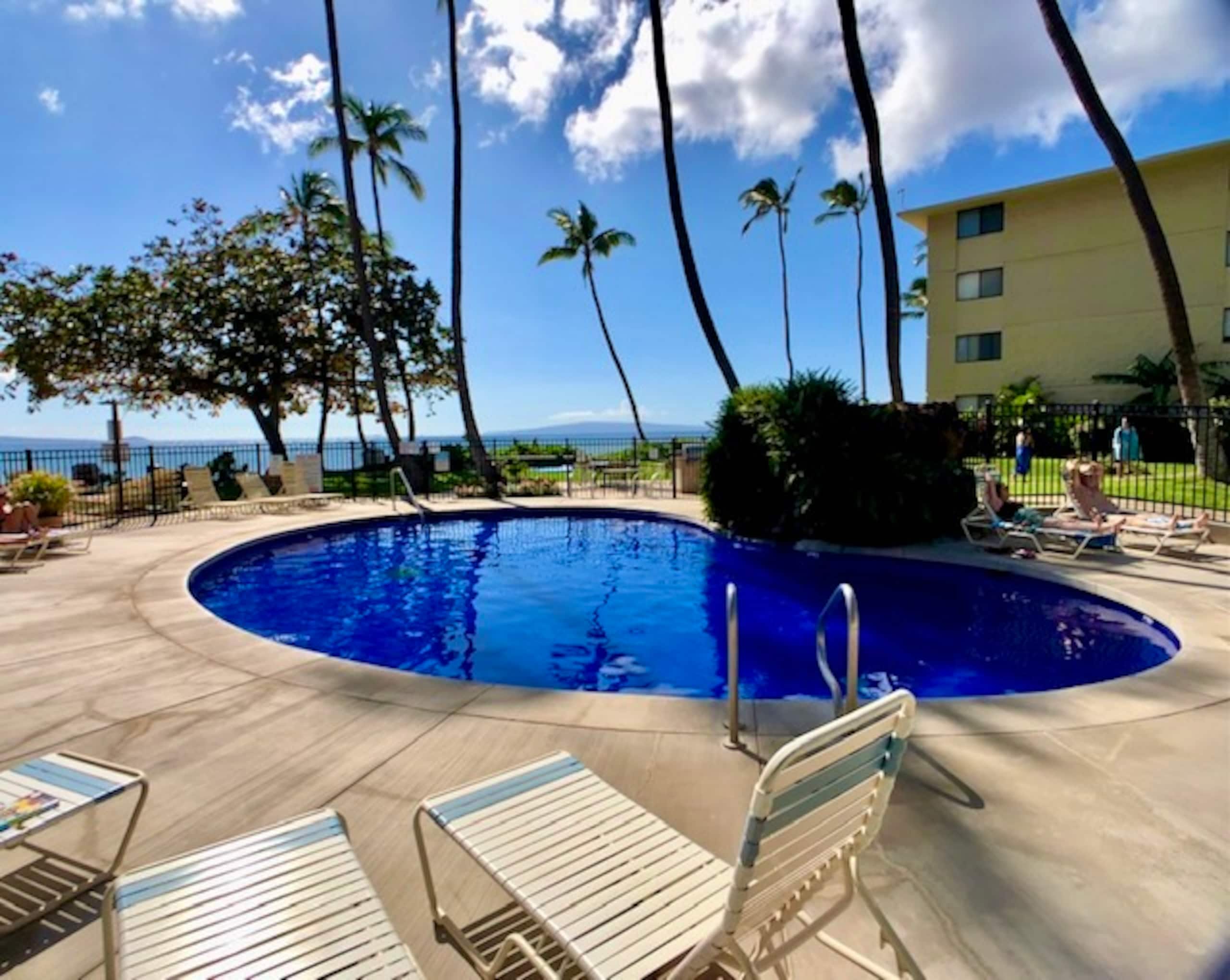 Condo in Wailuku · ★4.91 · 2 bedrooms · 3 beds · 2 baths - Image 30