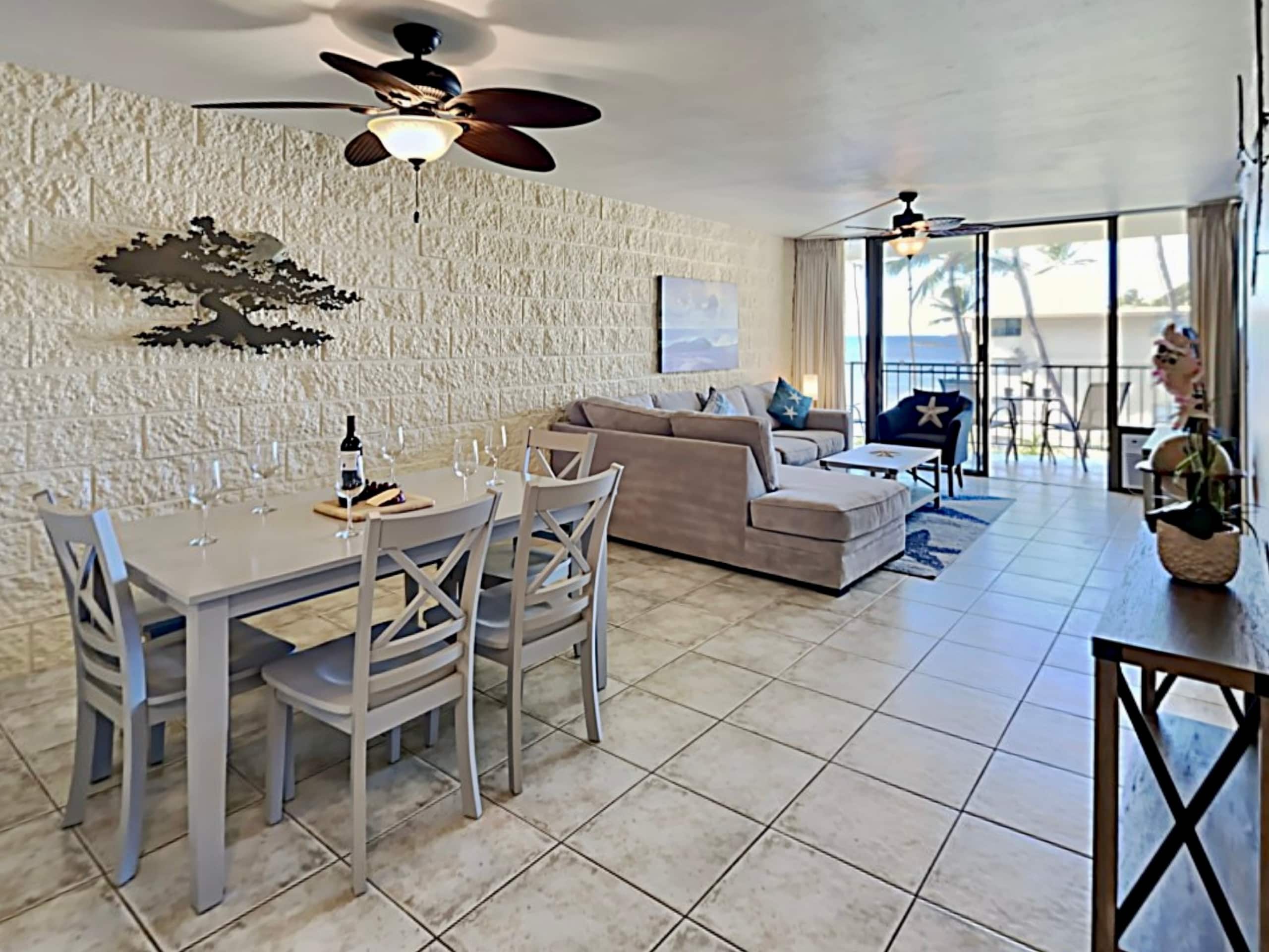 Condo in Wailuku · ★4.91 · 2 bedrooms · 3 beds · 2 baths - Image 8