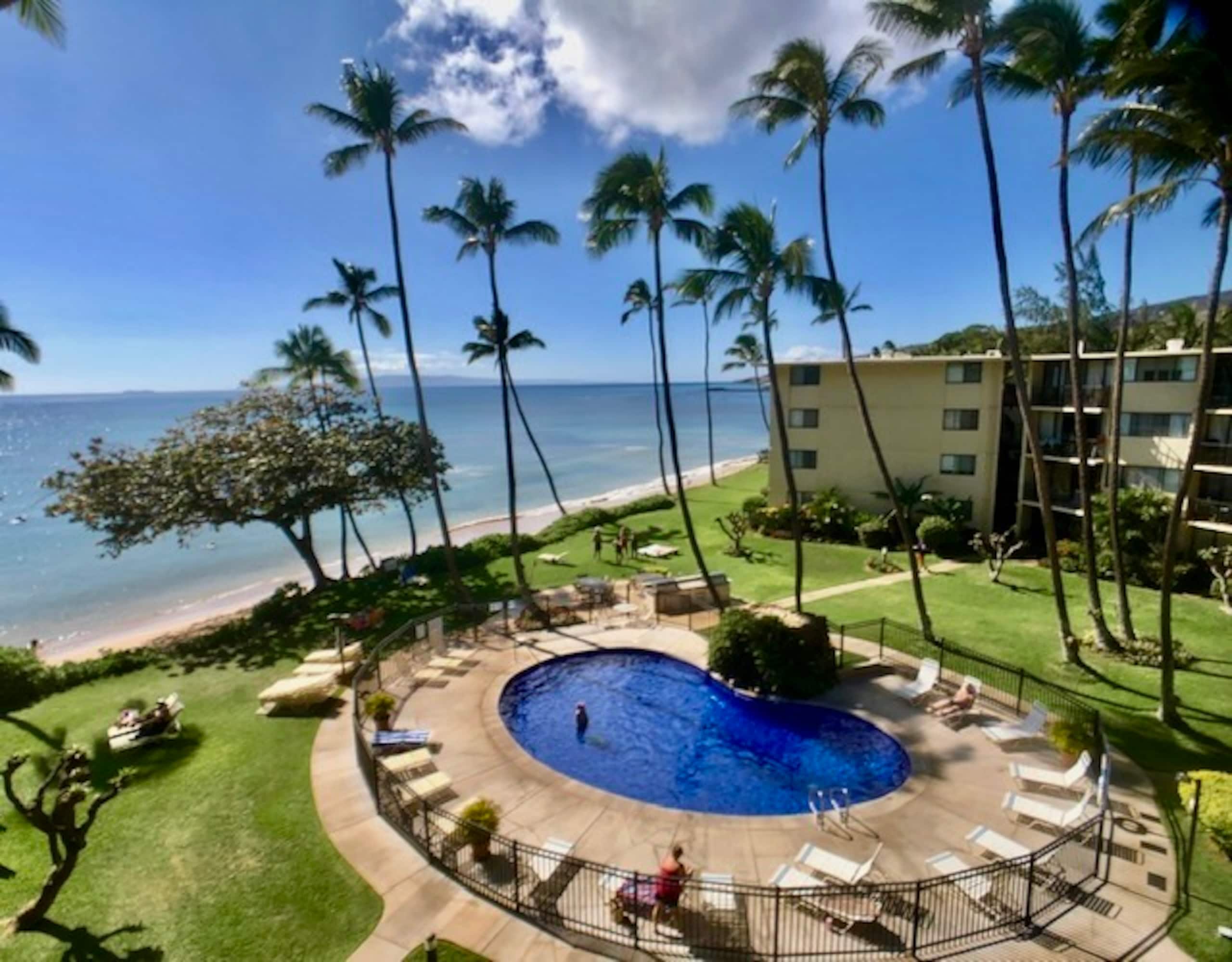 Condo in Wailuku · ★4.91 · 2 bedrooms · 3 beds · 2 baths - Image 29