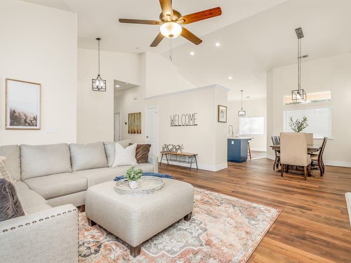 Newly Remodeled Home in a Great Neighborhood Houses for Rent in