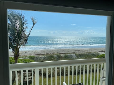 Popular Airbnb listing: Serene Vista-Ocean Front Townhome With Ocean View! in Melbourne Beach