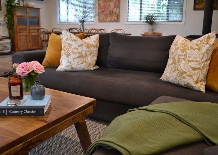 Yilawura - A Stylish Country Cottage On 125 Acres - Blue Mountains