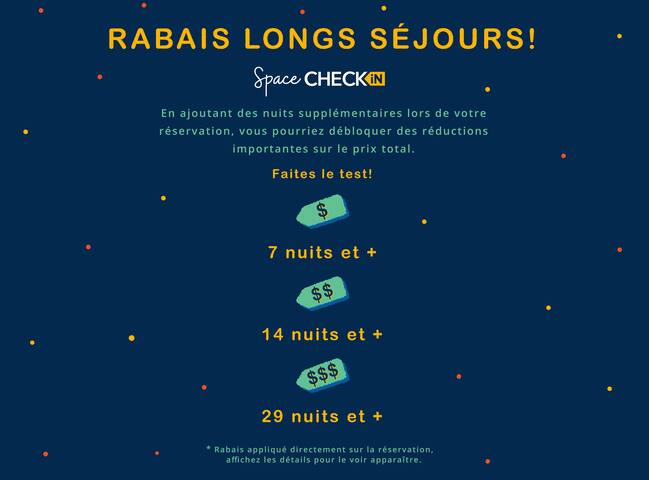 Maison De Couleur | Métro | AC | Stationnement gallery image 4