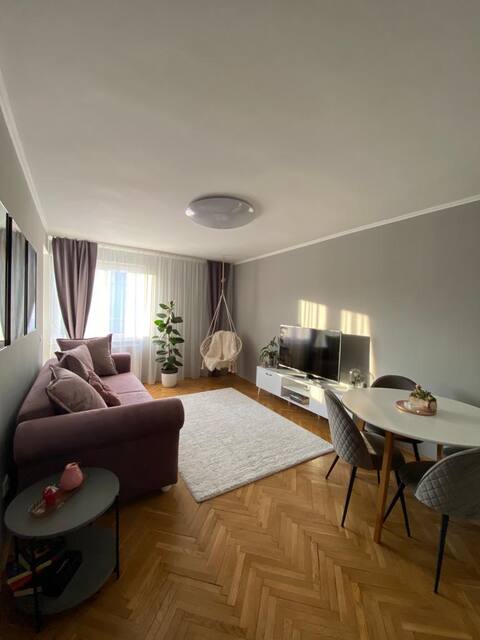 Simple Modern Apartment