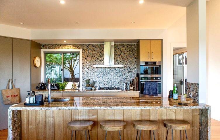 Luxury family retreat w/ ocean views, pool & sauna gallery image 4