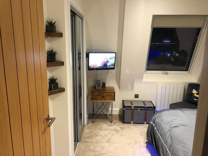 Basingstoke Holiday Rentals & Homes England, United Kingdom Airbnb