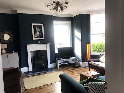 Top Airbnb: Coastal home 2 minutes from seafront, Norfolk. in Hunstanton
