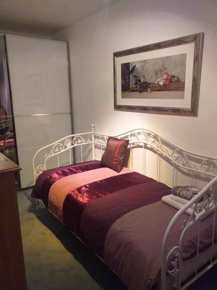 Didsbury Holiday Rentals & Homes Didsbury, Didsbury, United Kingdom