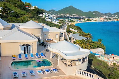 Luxury 6 BR. Ocean View - Villa Kimon With a Pool.