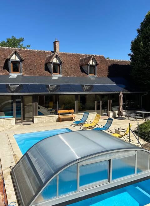 La Charmeraie: charming cottage, swimming pool, and spa