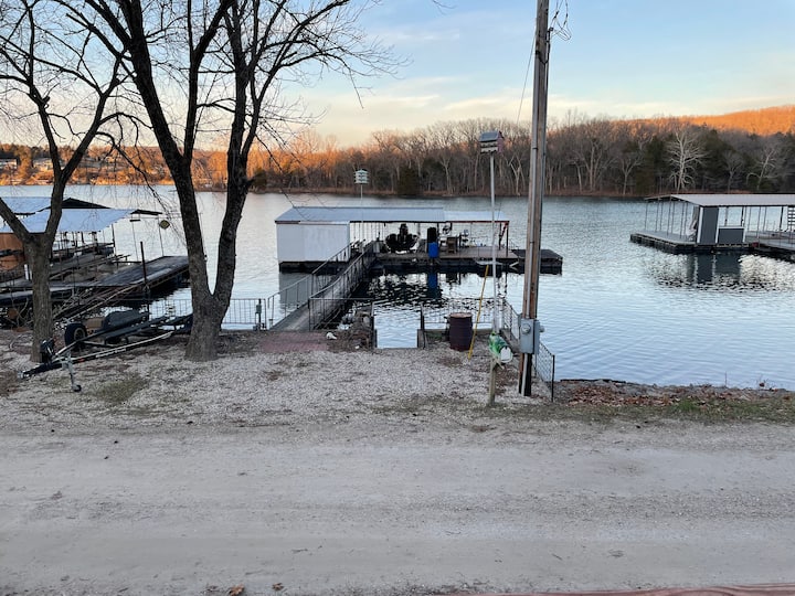 Macks Creek Vacation Rentals & Homes Missouri, United States Airbnb