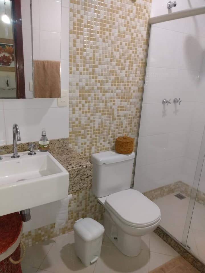 Bafu katika chumba cha kulala.