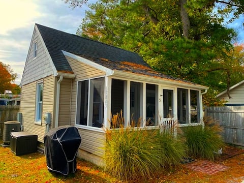 Private Cottage * 1 bedroom+loft * Rehoboth Beach
