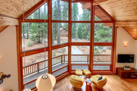 Lux A-Frame Panoramic Cabin, new AC, Yosemite West
