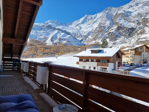 Top performing Airbnb: Cosy 4-bedroom apartment with Spa and Ski in/out in Saas Fee
