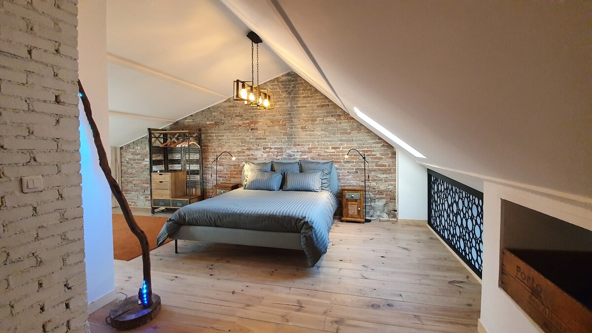 Top Airbnb: Reims: Beautiful duplex apartment, hyper center a Reims