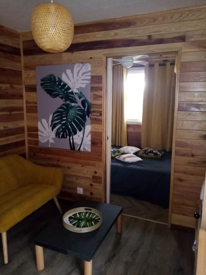 Chalet En Bois ...Ti Kaze..damat.. - La Réunion
