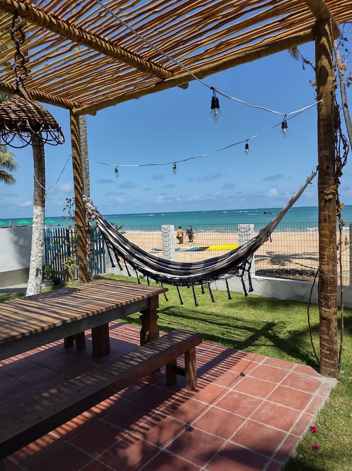 Seaside bungalow on Coqueirinho Beach, PB