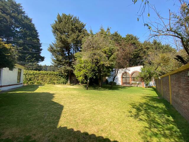 Casa de campo llena de vida con alberca gallery image 3