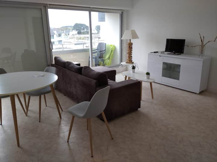 Bénodet: Bel Appartement Calme Au Bord De La Mer - Bénodet