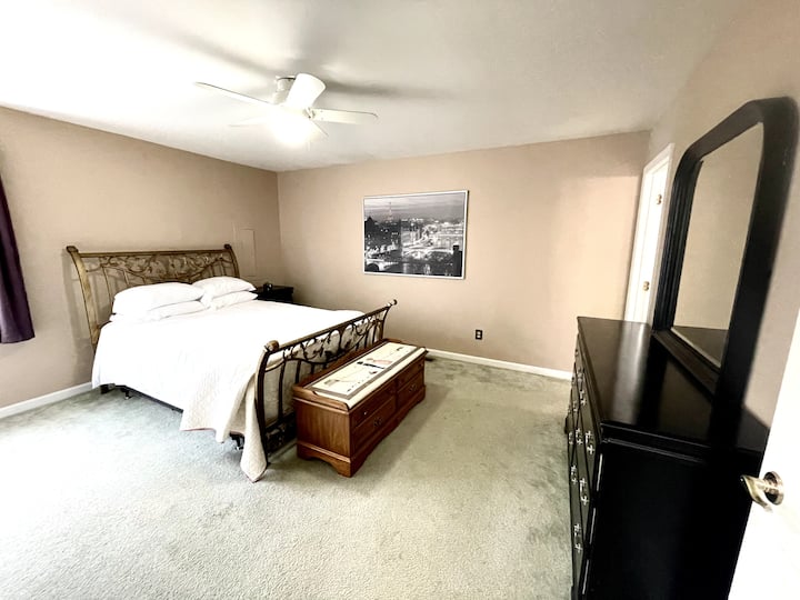 Spálňa 1 - manželská posteľ