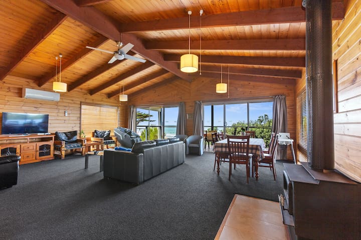 Ocean View Apartment gallery image 3