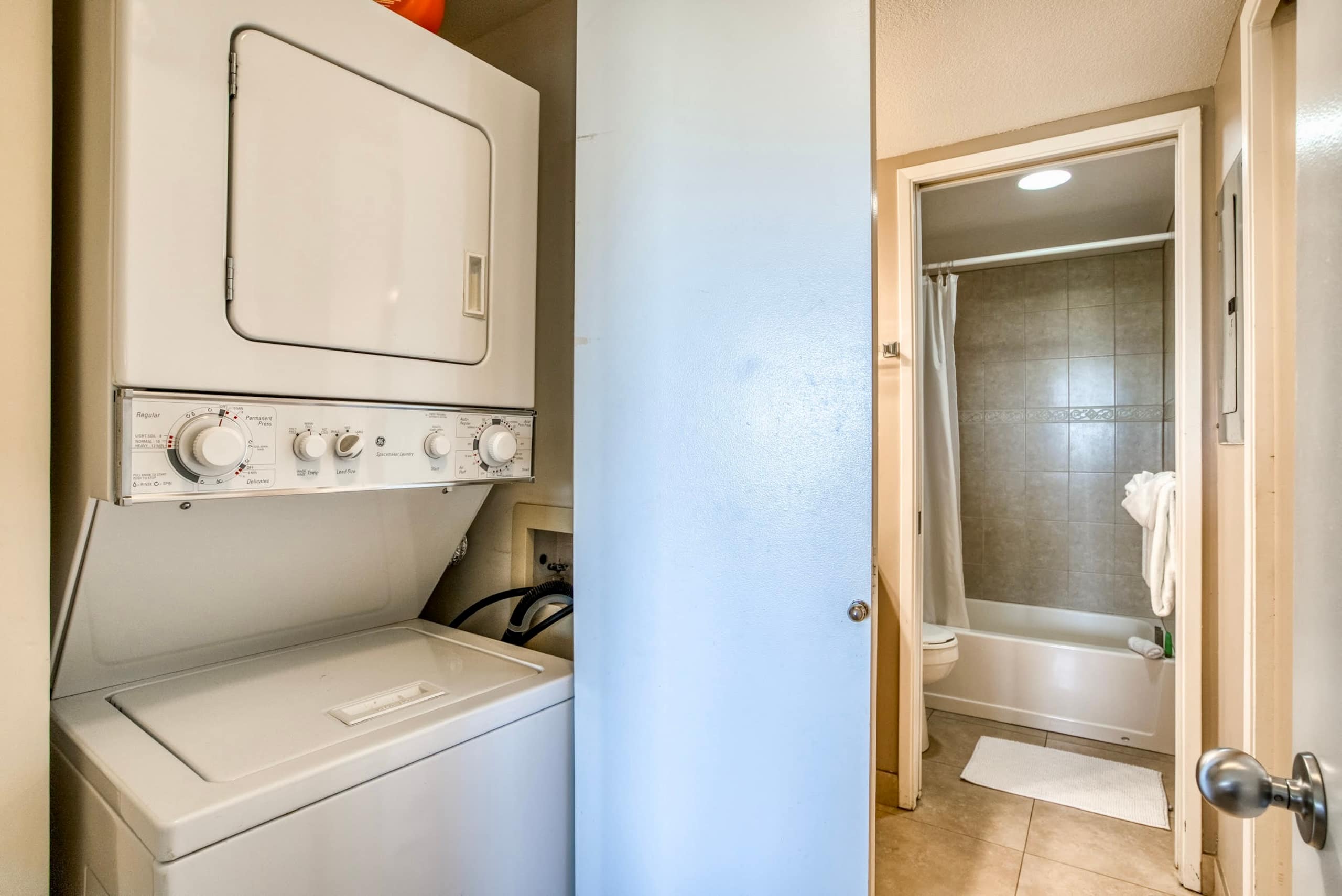 Condo in Kihei · ★4.88 · 2 bedrooms · 4 beds · 2 private baths - Image 25