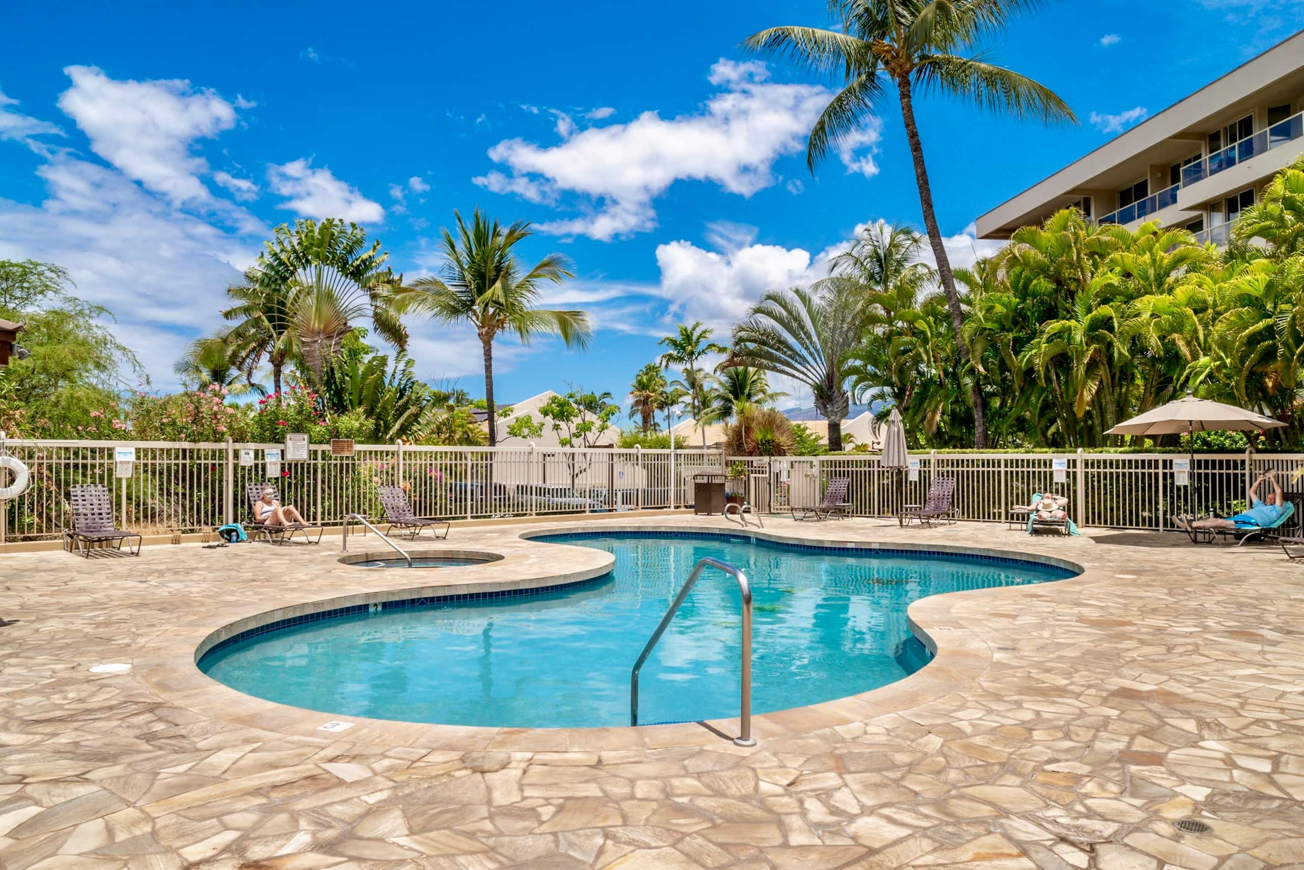 Condo in Kihei · ★4.88 · 2 bedrooms · 4 beds · 2 private baths - Image 32