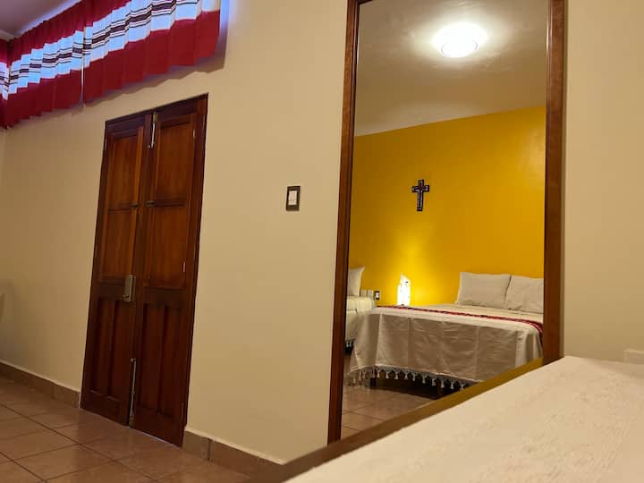 Танц с пера (две двойни легла)