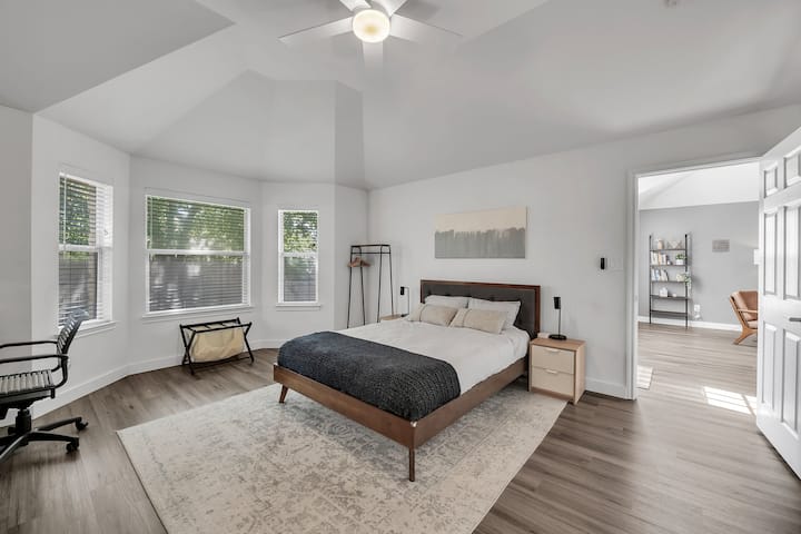 主卧-标准双人床