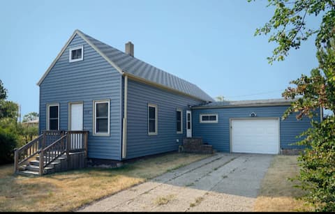 Outdoorsman's Dream OR Quiet Family Get Away!!!