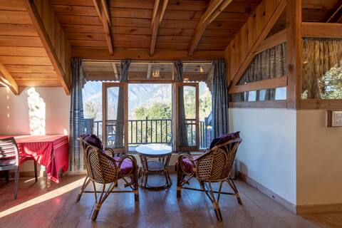 Mountain View Room With Terrace Near Dharamshala