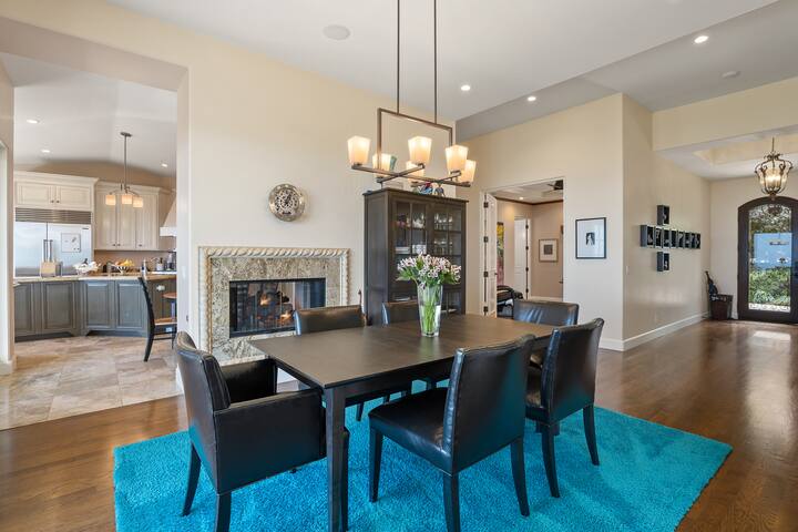 Luxury La Jolla Home w/ Spectacular Ocean Views gallery image 4