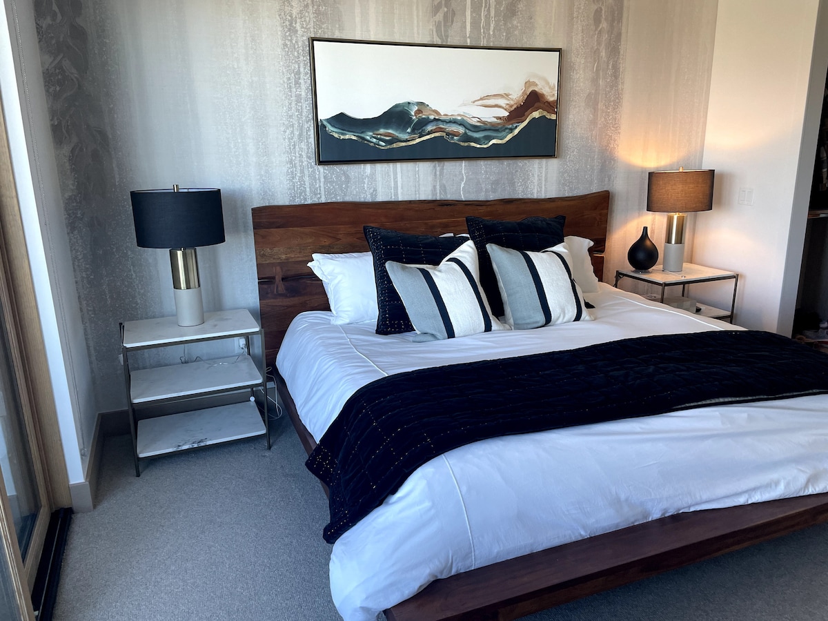 Primarni pogled na spavaću sobu.