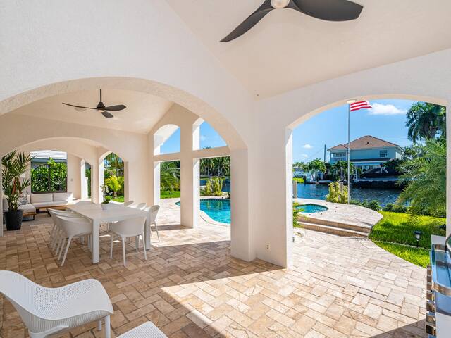 Waterfront Paradise gallery image 4